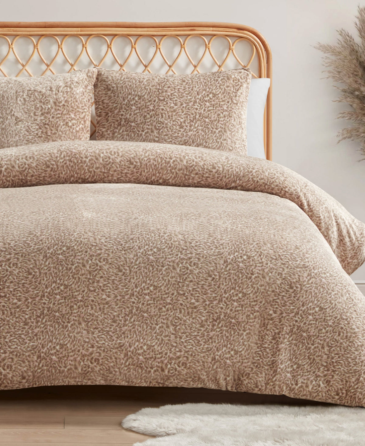 Leopard Printed Plush Comforter Set - Jessica Simpson Home