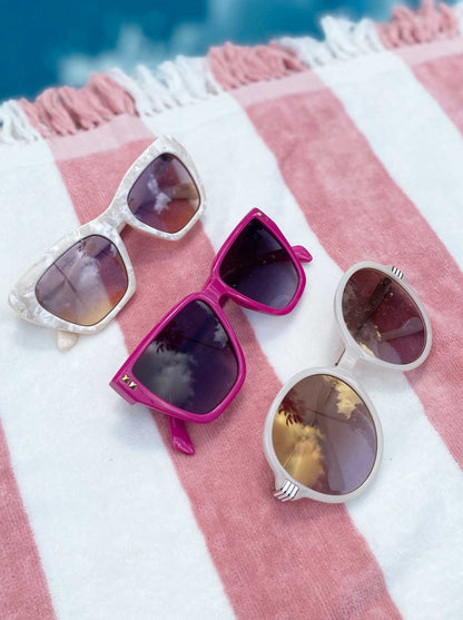 Vintage Cat Eye Sunglasses in Cream Marble - Jessica Simpson Accessories