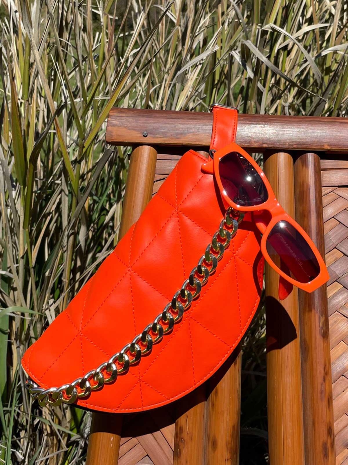 Vintage Oval Sunglasses in Orange - Jessica Simpson Accessories