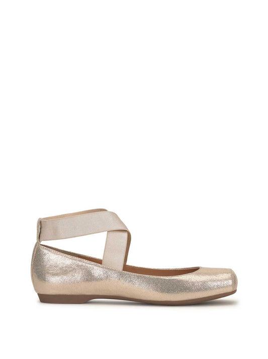 Mandalaye Ballet Flat in Champagne - Jessica Simpson Women
