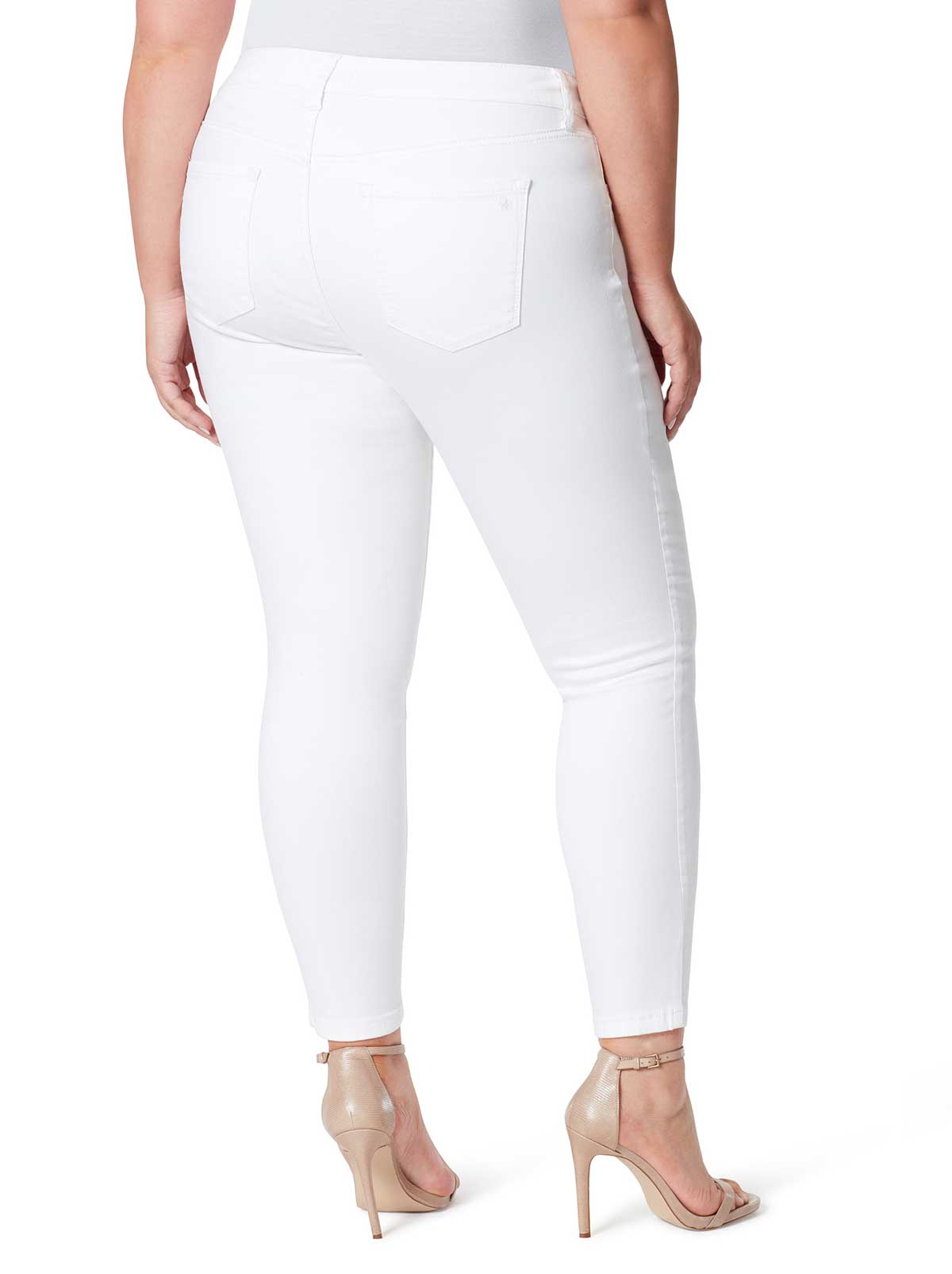 Kiss Me Skinny Jeans in White - Jessica Simpson Women