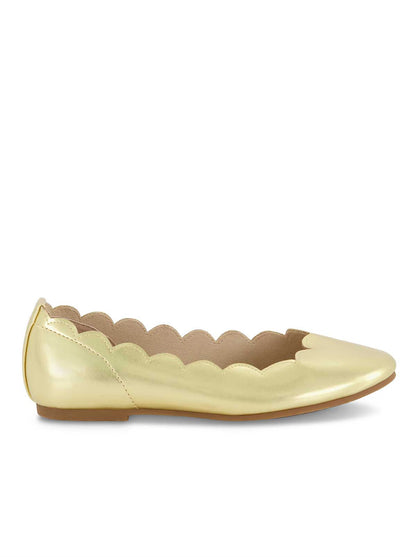 Girls' Amy Scallop Ballet Flat in Gold - Jessica Simpson Women