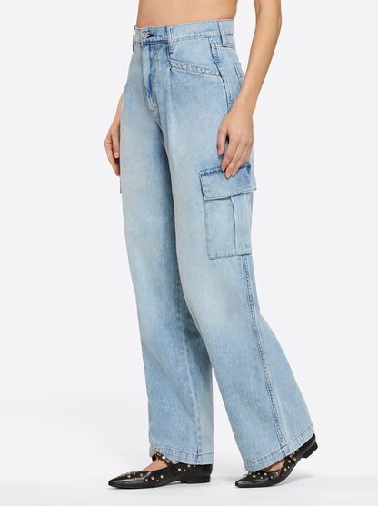Jenna Cargo Pants in Valley Sky - Jessica Simpson Women