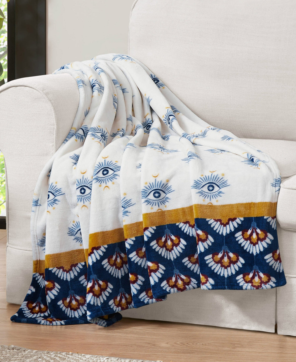 Celeste Plush Throw Plush in White & Navy - Jessica Simpson Home