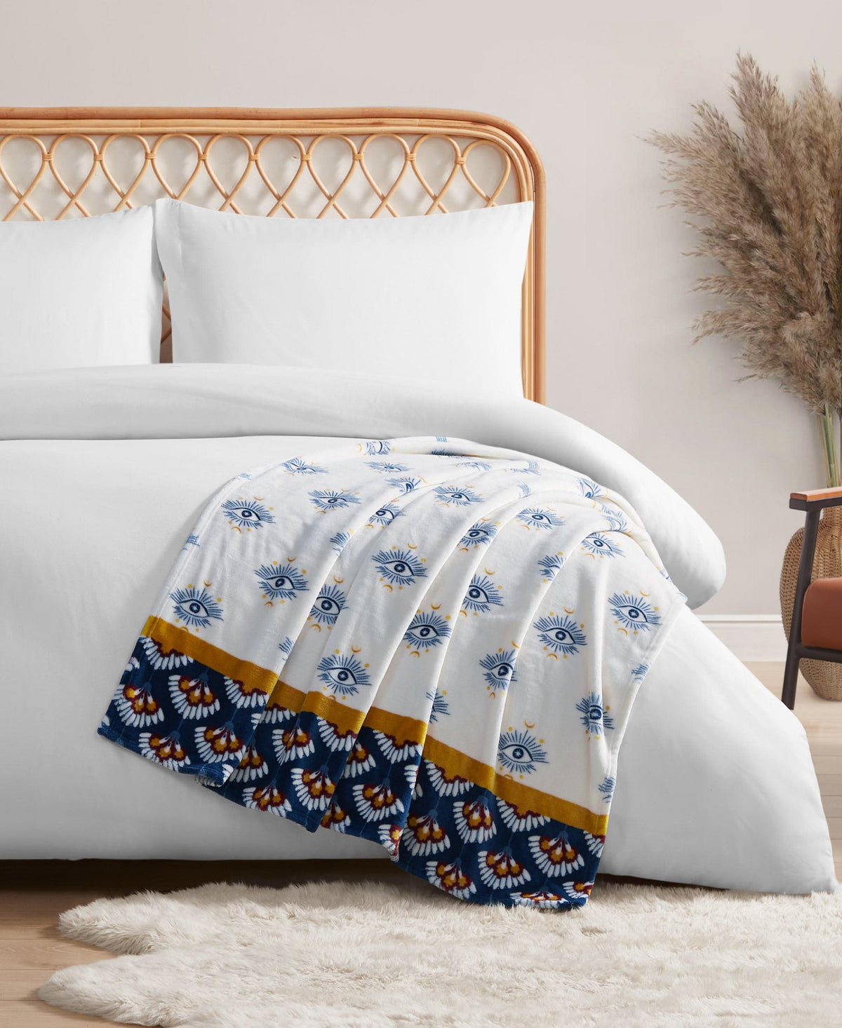 Celeste Plush Throw Plush in White & Navy - Jessica Simpson Home