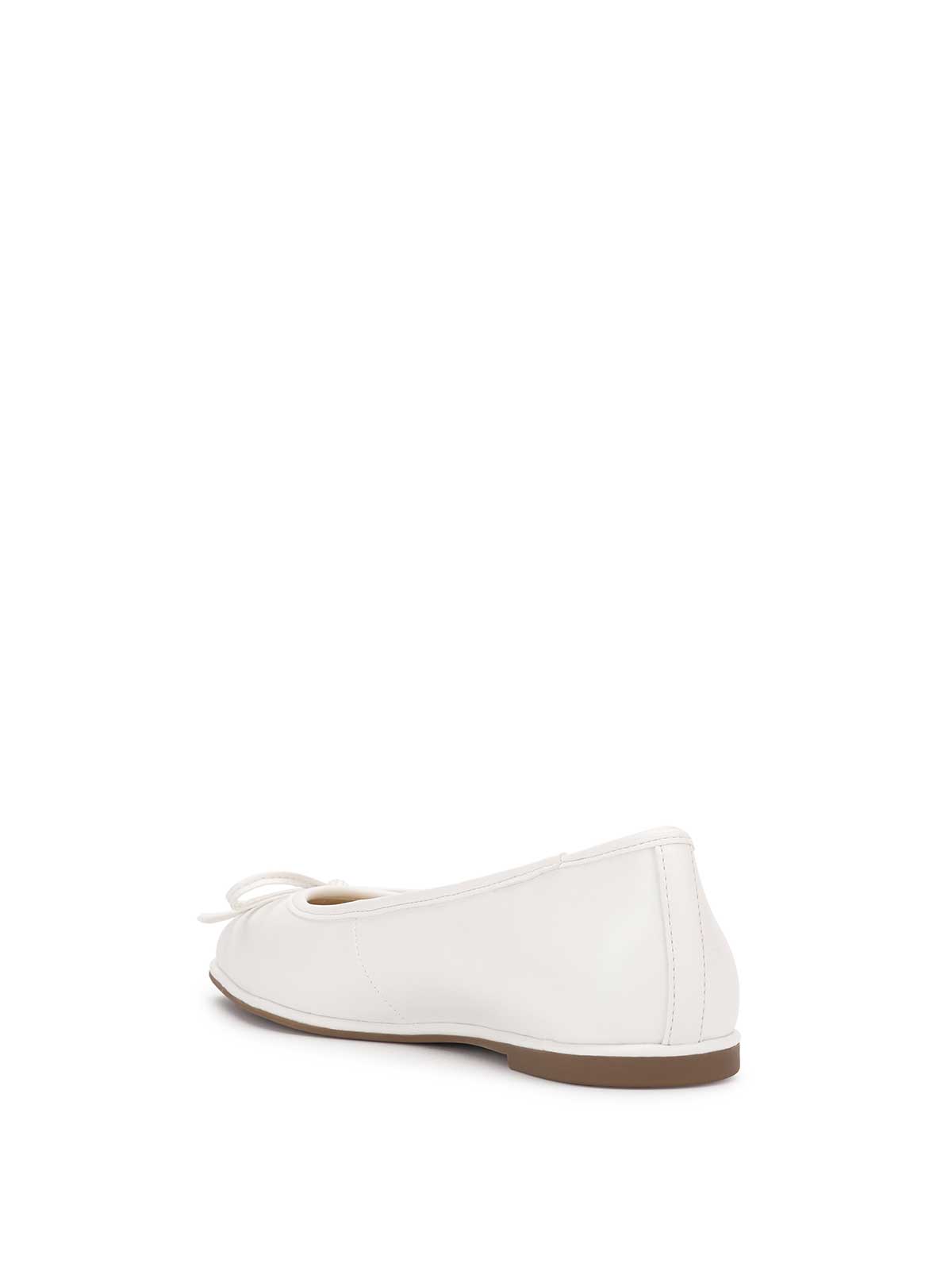 Vayrina Ballet Flat in Bright White - Jessica Simpson Women