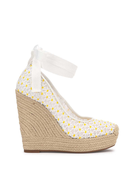 Zexie Platform Wedge in White Floral - Jessica Simpson Women