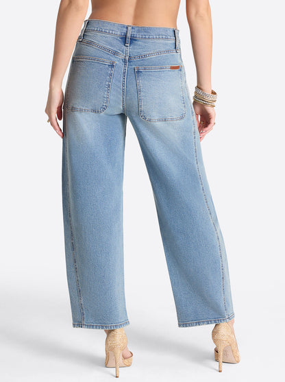 Relaxed Barrel Jeans in Composer - Jessica Simpson Women
